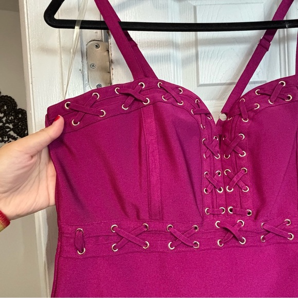 Fashion Nova Plus Size 2X - Wine Colored Nightingale Bandage Dress NWT - Picture 4 of 17